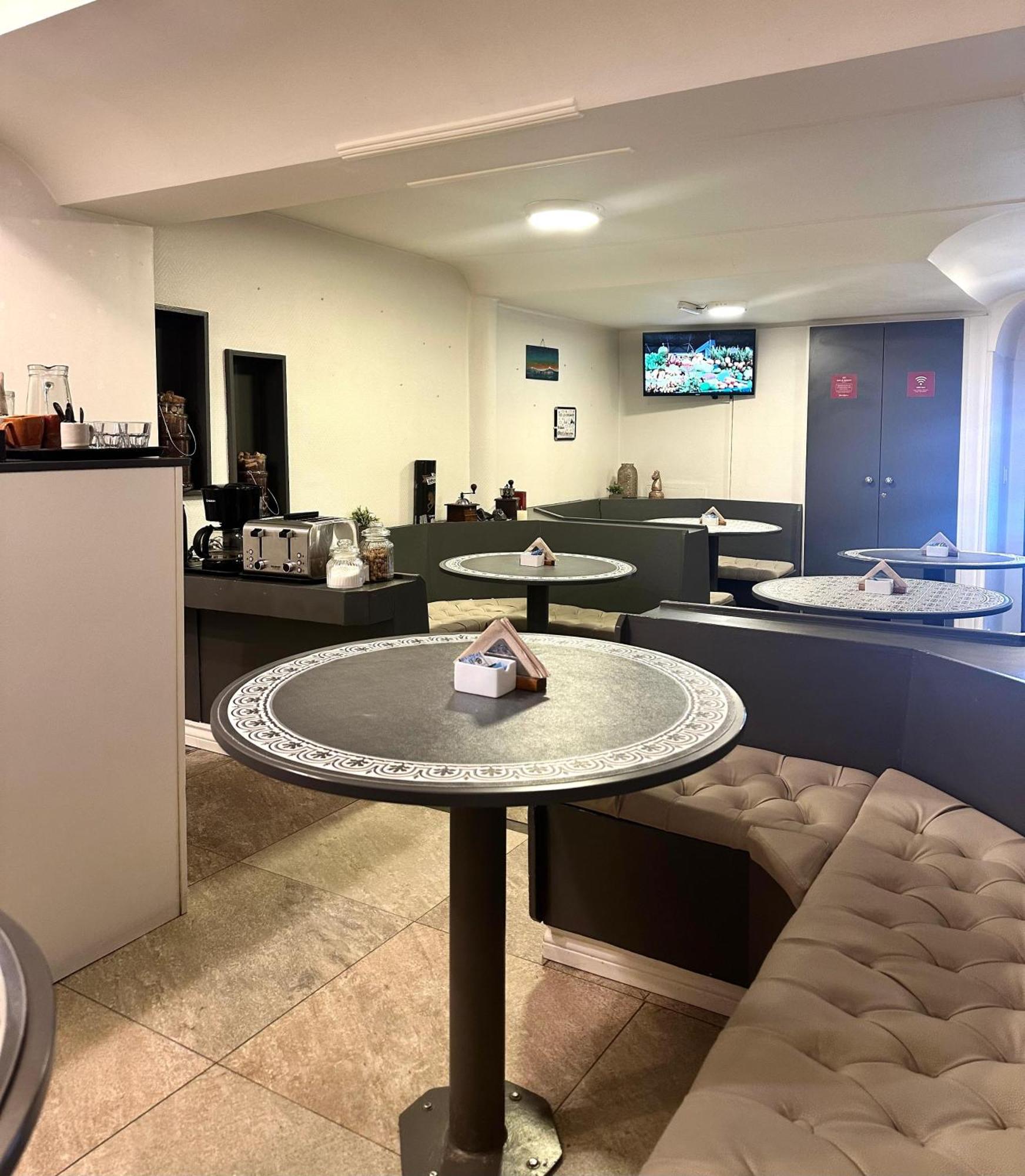 Hostal Malvinas 우수아이아 외부 사진